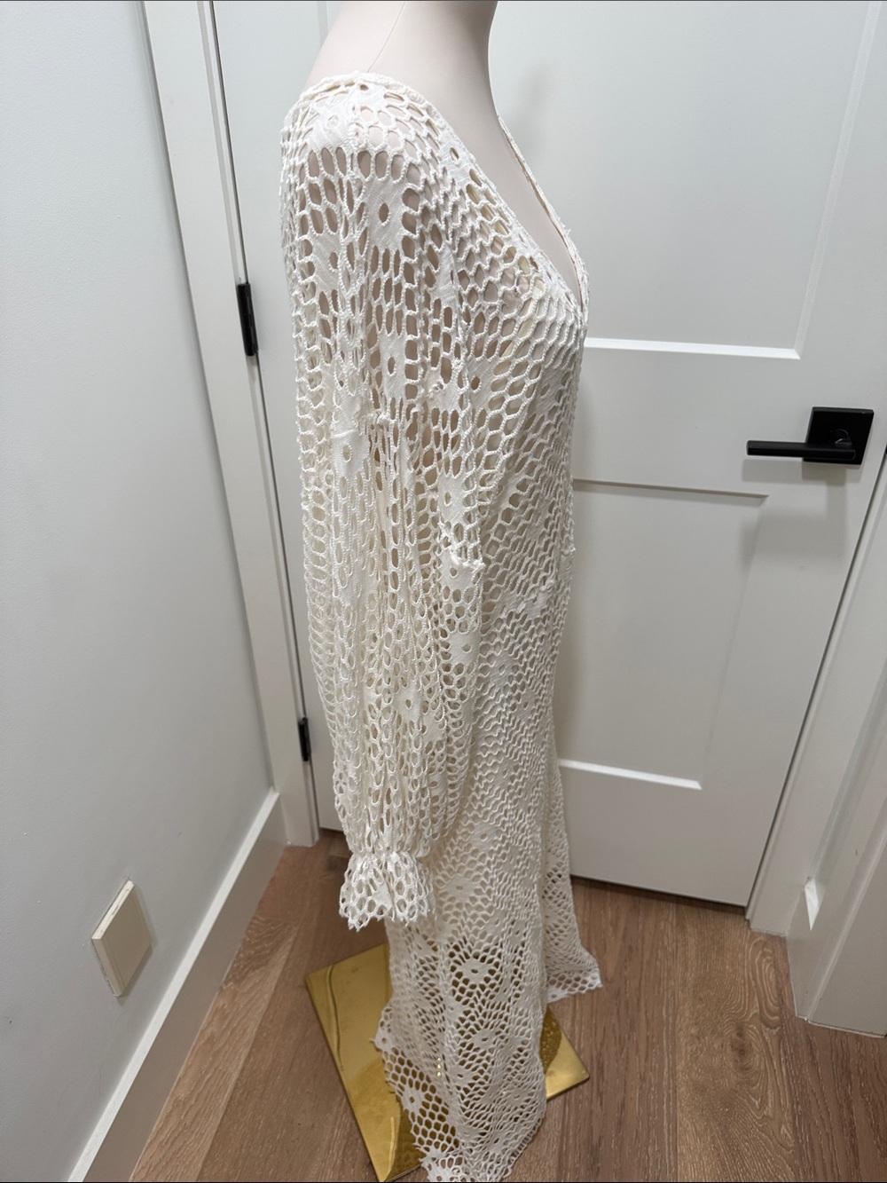 Zara Cream Crochet V-Neck Maxi Dress - Picture 5 of 6